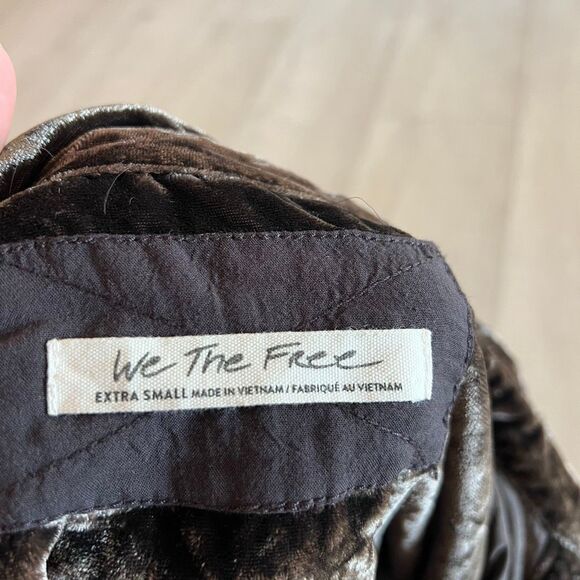 Free people Marianne Velvet Top in Midnight Brown size xs - Picture 6 of 9